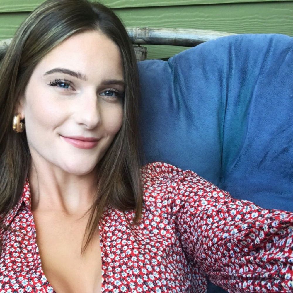 Meet your Posher, Emma